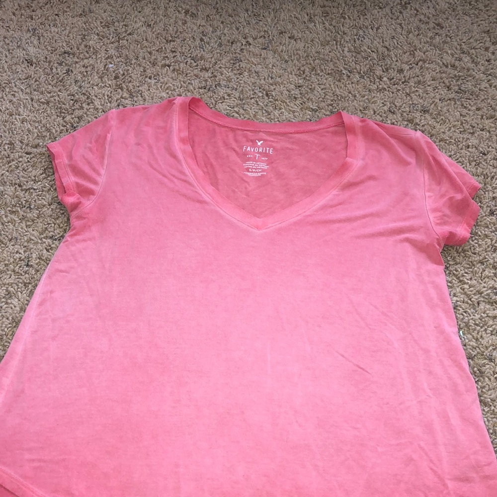 Soft and sexy American Eagle shirt